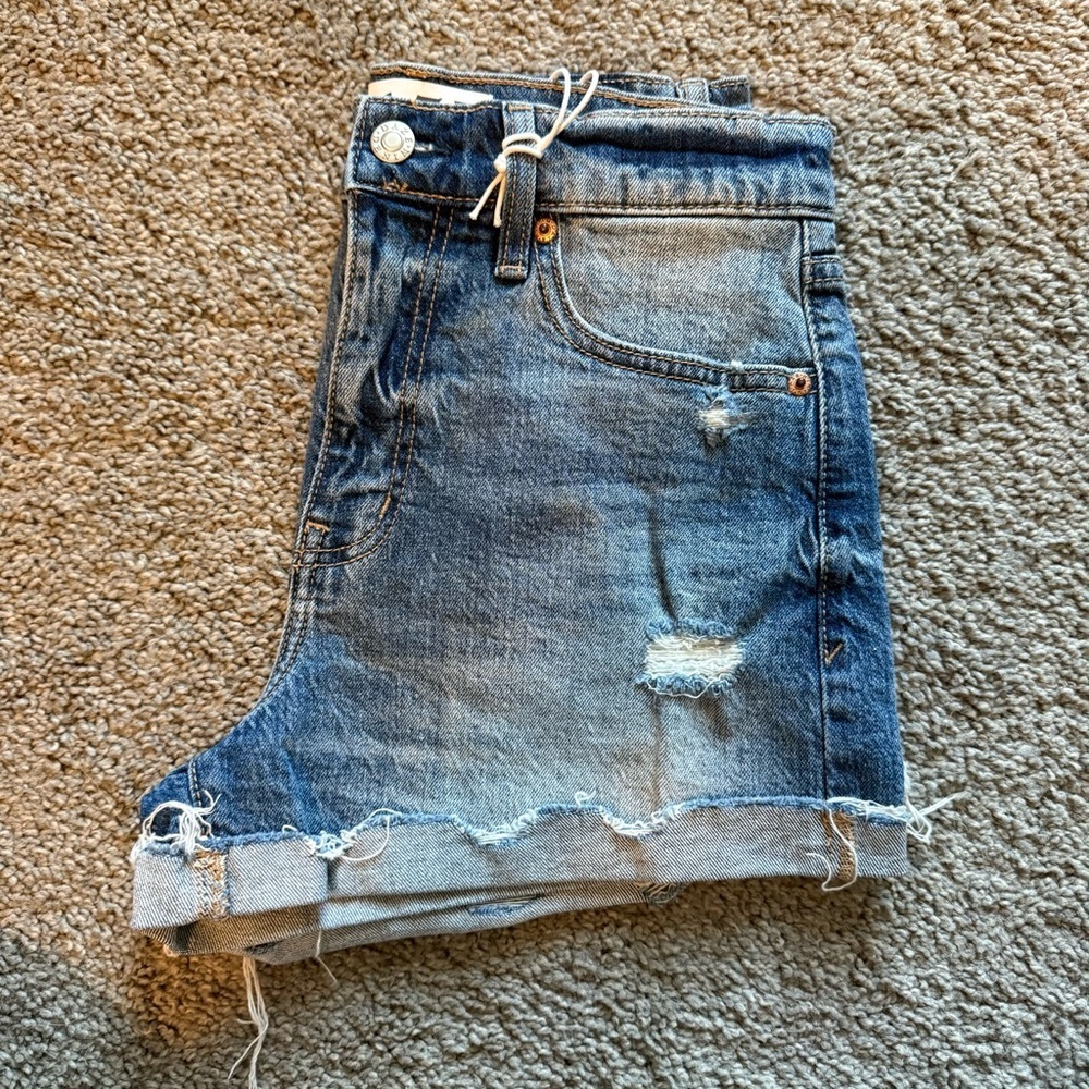 Daze Women's Blue Jean Shorts - Picture 5 of 5
